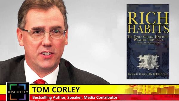 کتاب عادت ثروتمندان - عادت‌های روزانه‌ی افراد ثروتمند - توماس کارلی