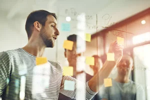 طوفان فکری یا برین استورمینگ یعنی چه؟