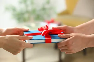 بهترین کتاب برای هدیه به دوست صمیمی